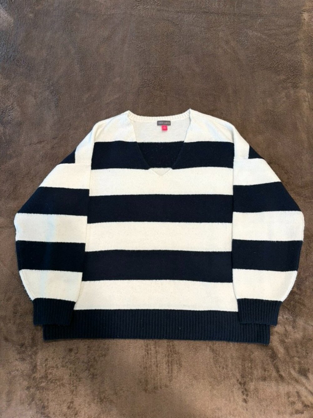 Vince Camuto Striped V-Neck Knit Sweater Navy White Size L Oversized Preppy